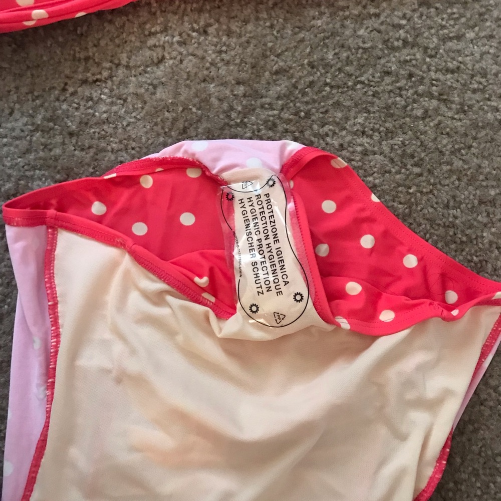 Unique Vintage High Waist Polka Dot Swim Suit - Picture 5 of 5